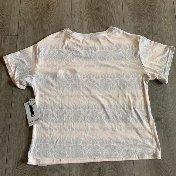 Nine West sleepwear top very soft - Picture 2 of 4